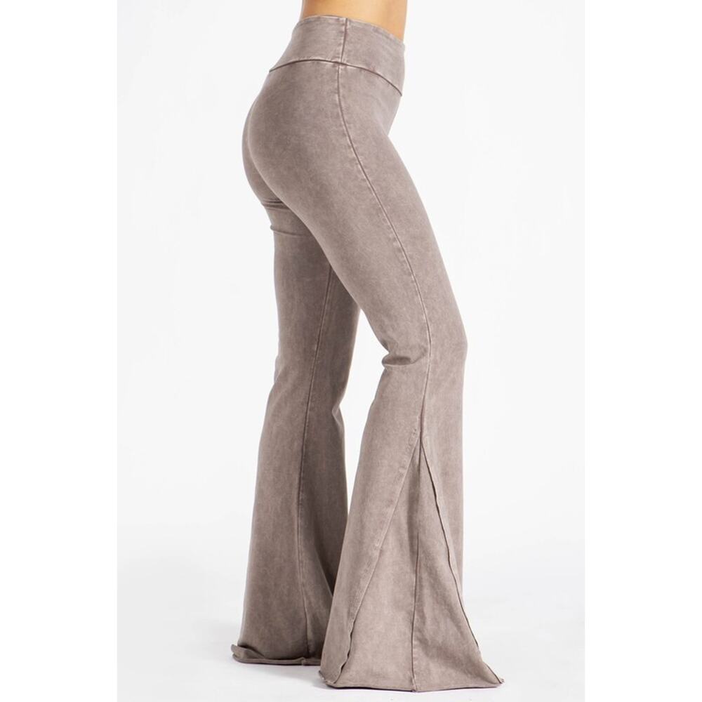 Chatoyant Fit & Flare Raw Edge Bell Bottoms Desert Taupe Medium